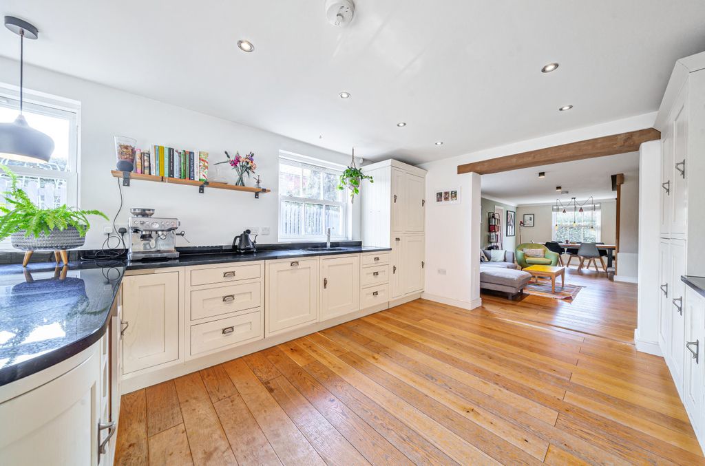 Additional image 12 of 3 bed semi-detached house for saleSpring Gardens, Alresford, Hampshire SO24
