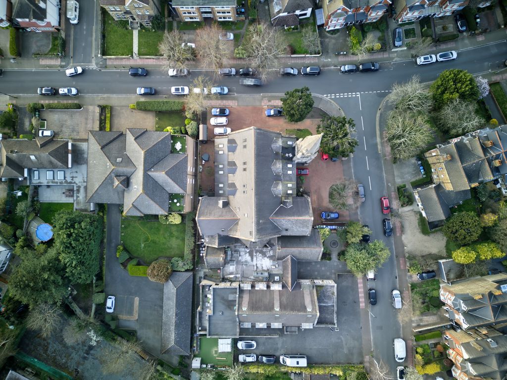 Additional image 24 of 3 bed penthouse for saleCrescent Road, Beckenham BR3