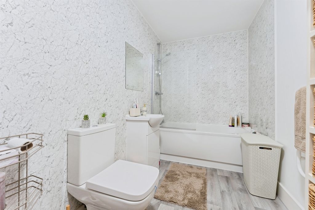 Additional image 9 of 1 bed flat for saleOliver Street, Birkenhead CH41