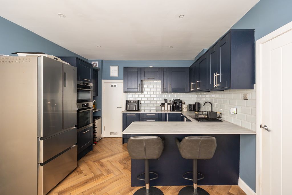 Additional image 6 of 3 bed mews for sale25 Dewar Place Lane, Edinburgh EH3