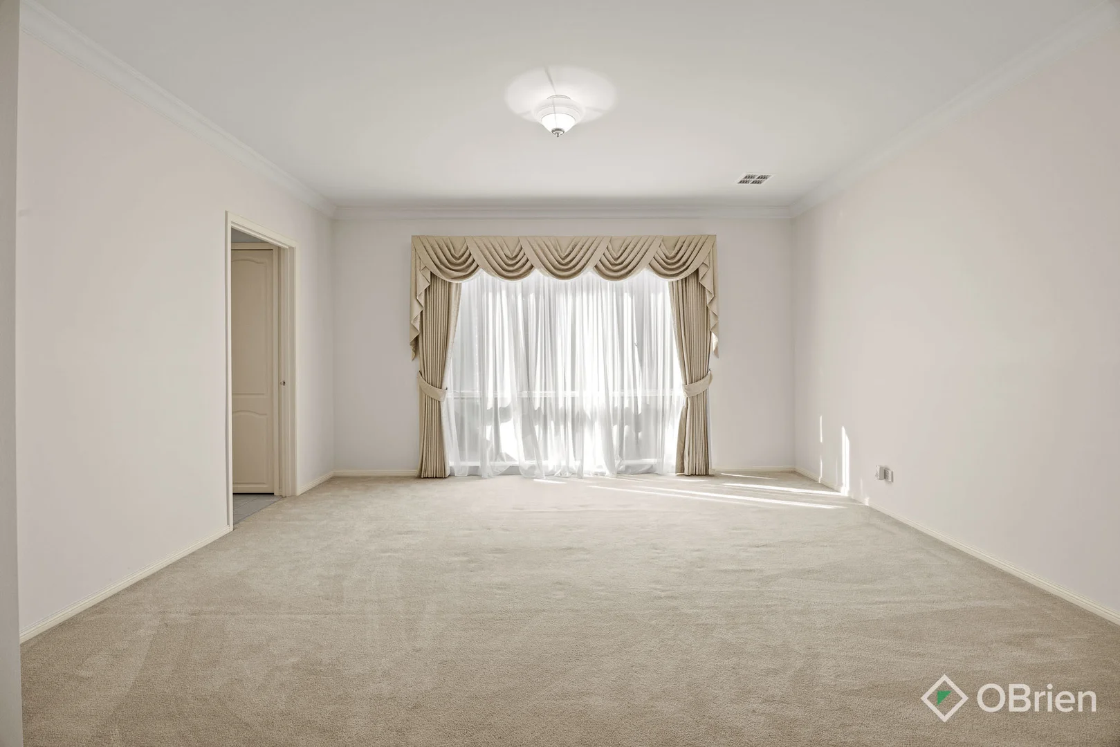 Additional image 5 of 2 Torwood Close, Narre Warren VIC 3805