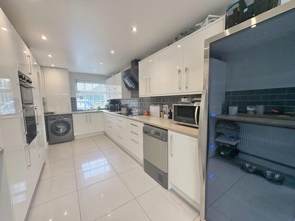 Additional image 3 of Windward Way, Birmingham, B36 0SP