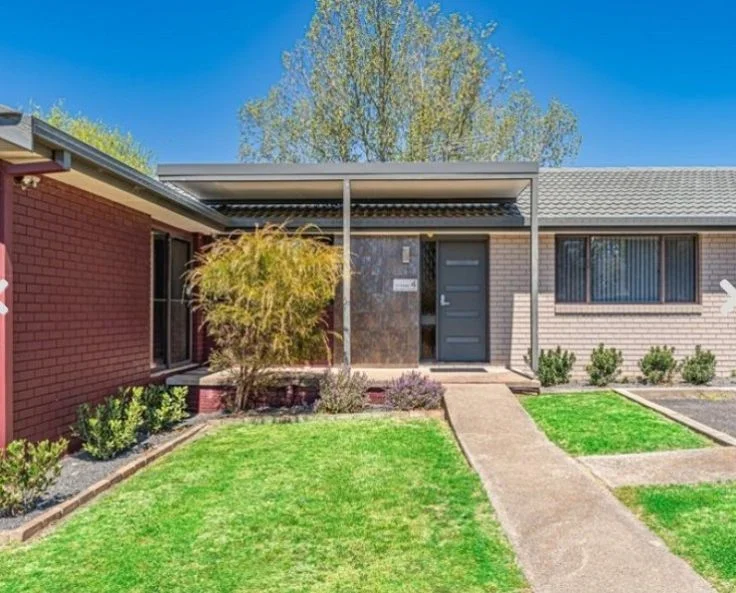Room 7/4 Salmon Avenue, Armidale NSW 2350