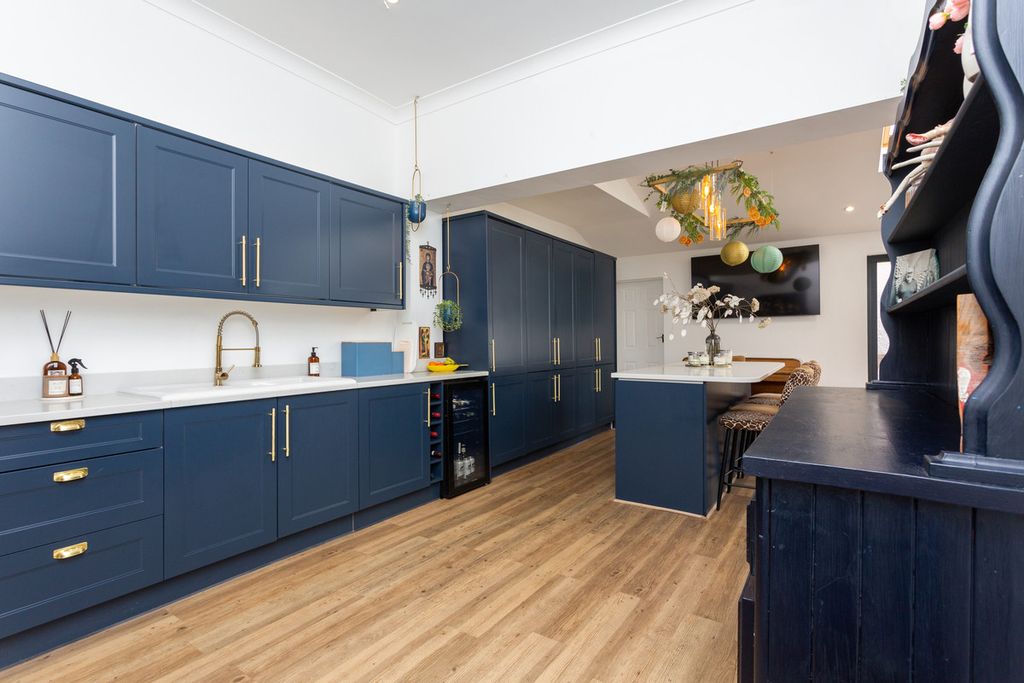 Additional image 6 of 6 bed semi-detached house for salePark Road, Lytham St Annes FY8