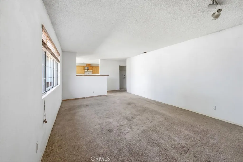 Additional image 8 of 1123 Valerie St, Santa Maria, CA 93454
