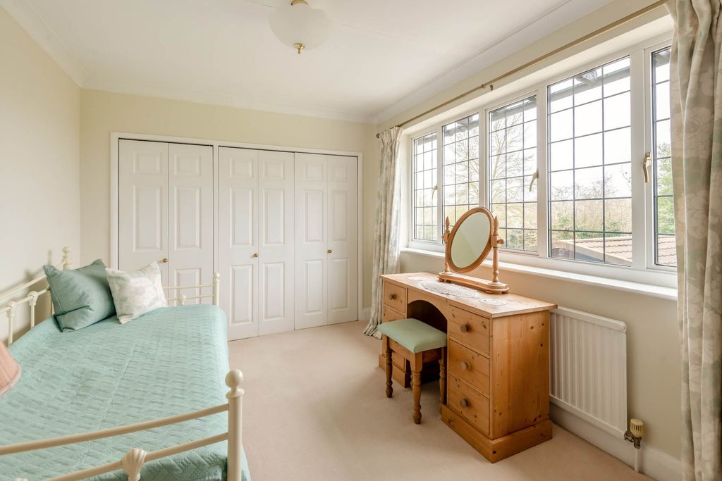 Additional image 22 of 6 bed detached house for saleNew Road, Weston Turville HP22
