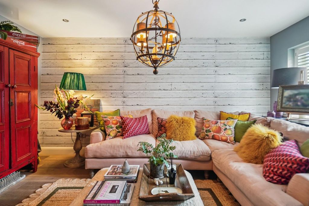 Additional image 9 of 4 bed detached house for saleWhielden Street, Old Amersham, Buckinghamshire HP7