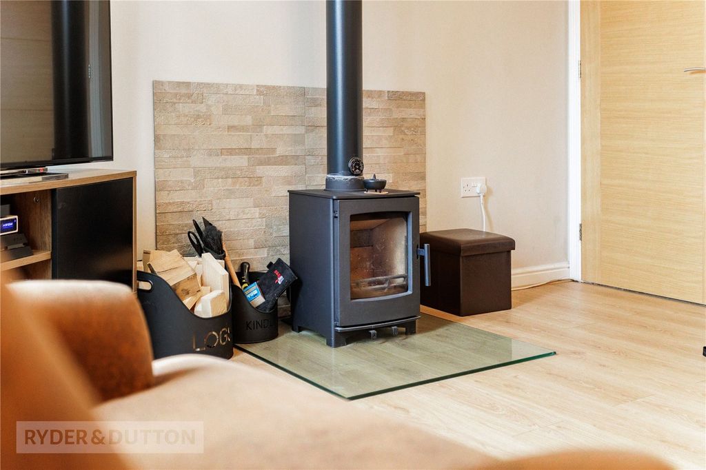Additional image 8 of 3 bed link detached house for saleMackeson Drive, Ashton-Under-Lyne, Greater Manchester OL6