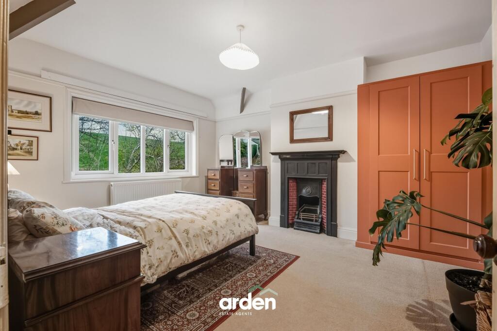 Additional image 13 of Groveley Lane, Cofton Hackett, B45