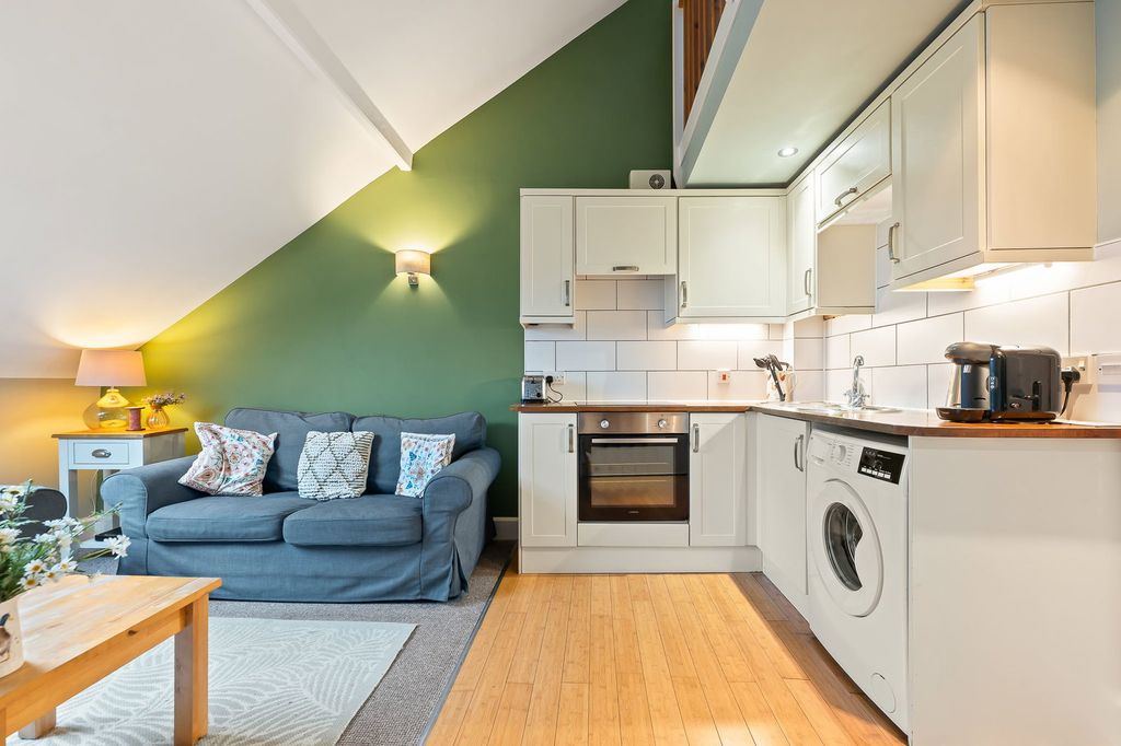 Additional image 3 of 1 bed flat for saleWards House, 153 Smedley Street, Matlock DE4