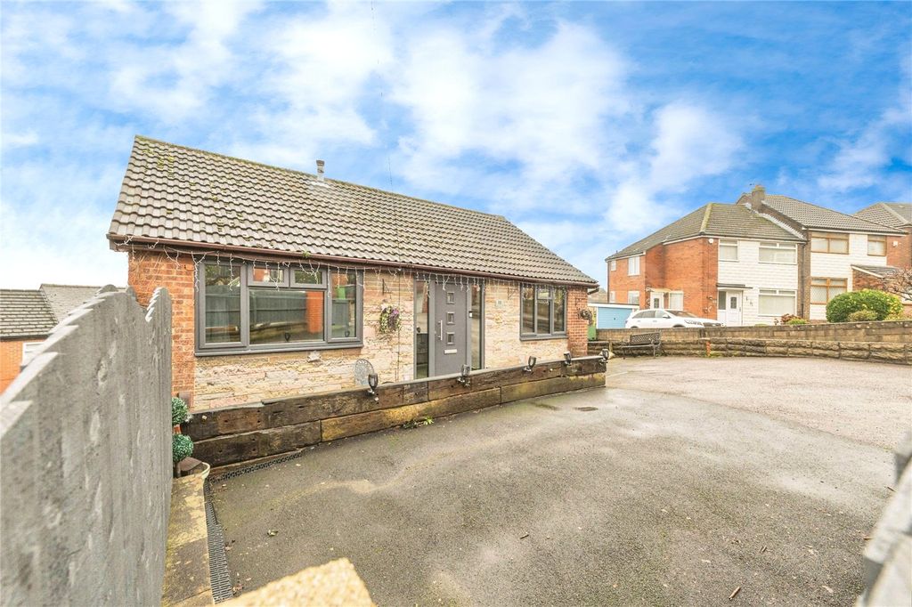 Additional image 6 of 4 bed detached house for saleBridle Street, Soothill, Batley, West Yorkshire WF17