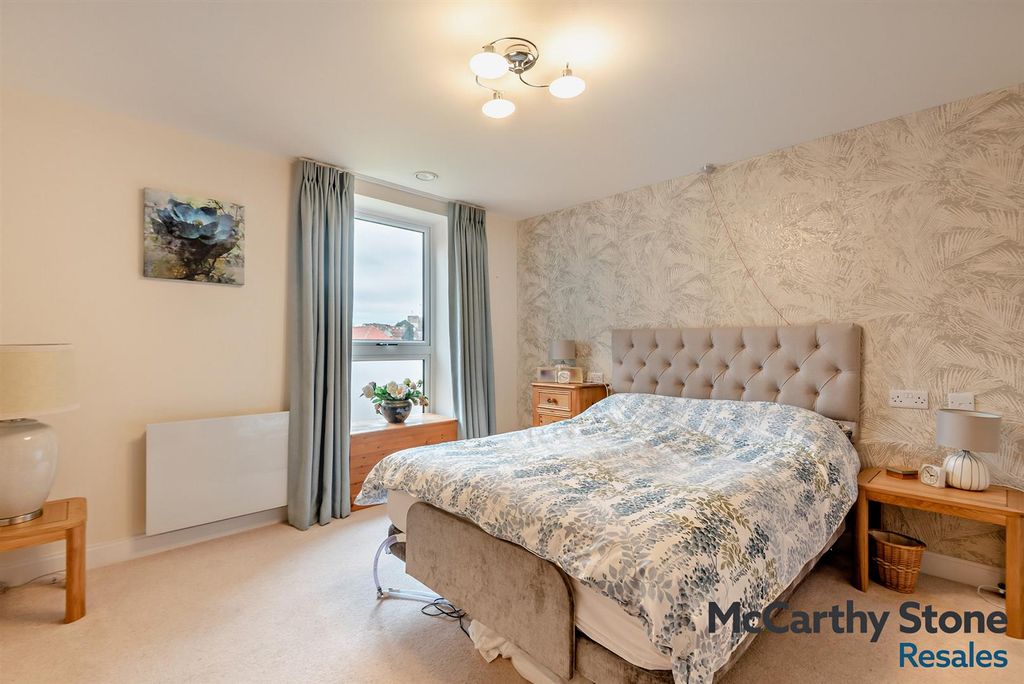 Additional image 8 of 1 bed flat for saleWayfarer Place, The Dean, Alresford SO24
