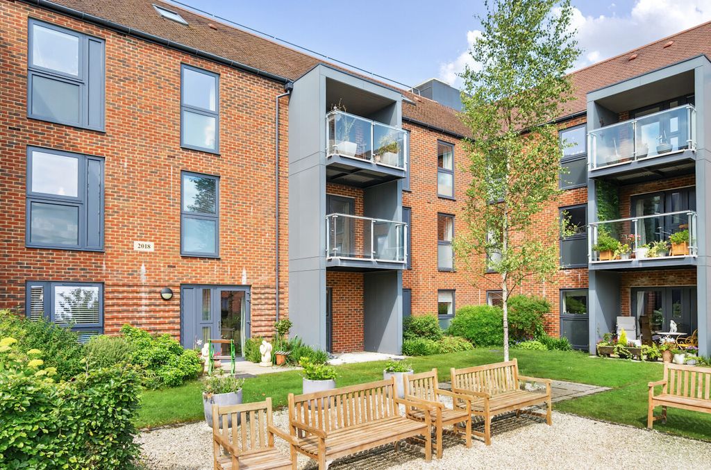 Additional image 10 of 1 bed flat for saleThe Dean, Alresford, Hampshire SO24