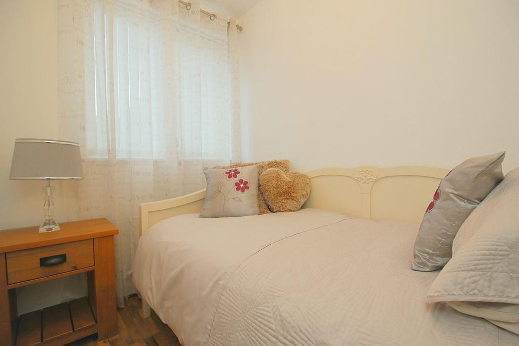 Additional image 25 of 3 bed detached house for saleWheelwright Close, Leeds LS12