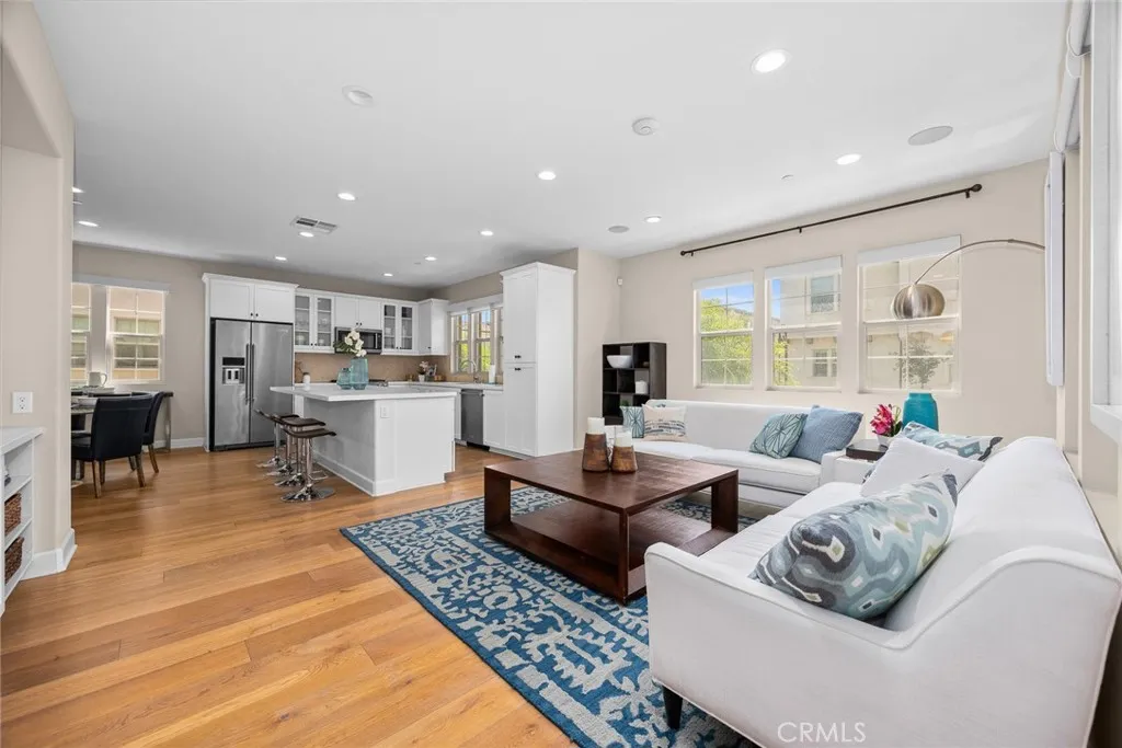 Additional image 14 of 843 Orchid Way Unit D, Azusa, CA 91702
