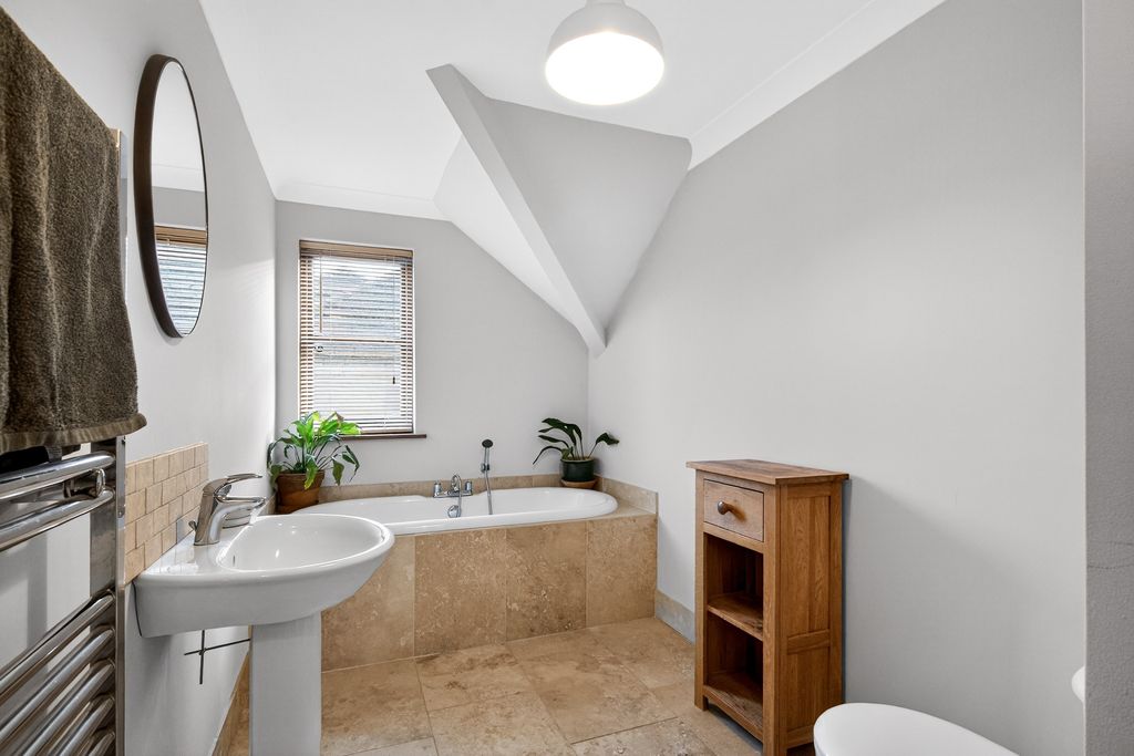 Additional image 10 of 5 bed detached house for saleLynhurst Avenue, Barnstaple EX31