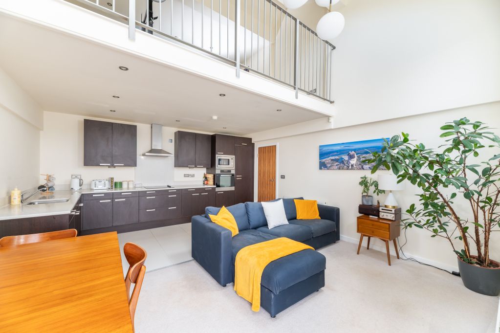 Additional image 7 of 3 bed flat for saleAiredale Mills, Micklethwaite Lane, Bingley, West Yorkshire BD16