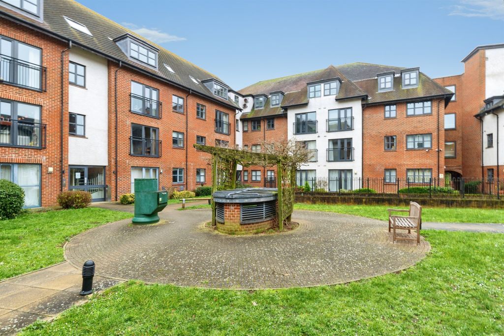 Additional image 14 of 1 bed flat for saleBirds Hill, Letchworth Garden City SG6