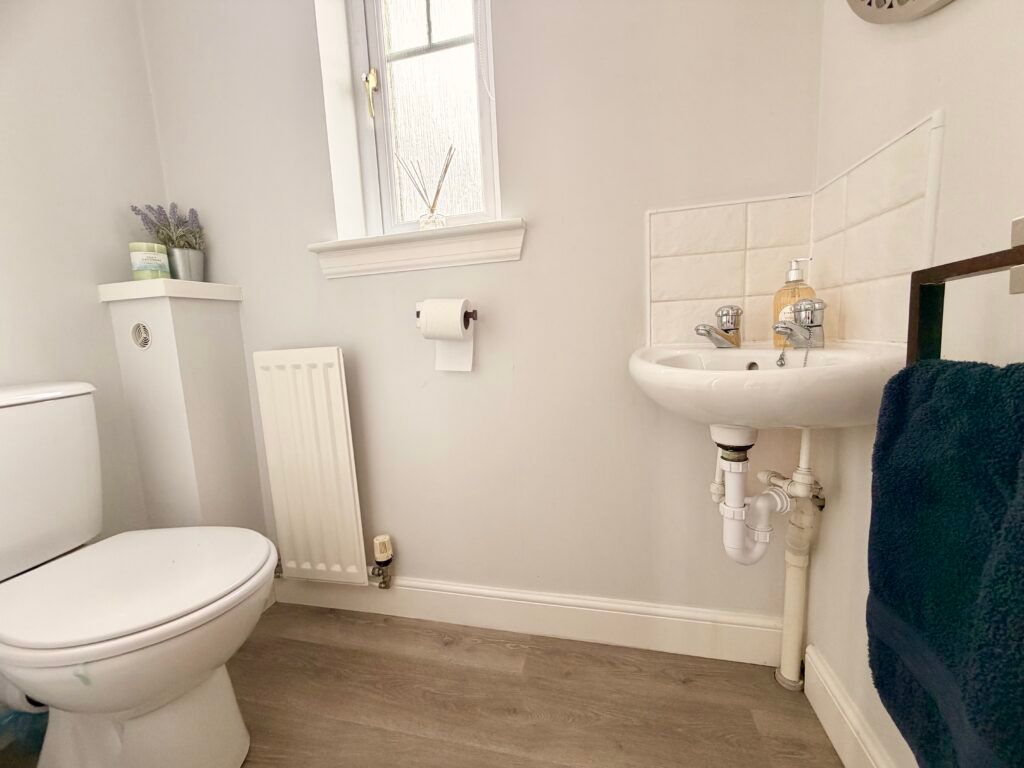 Additional image 8 of 3 bed semi-detached house for saleArdbeg Crescent, Airdrie ML6