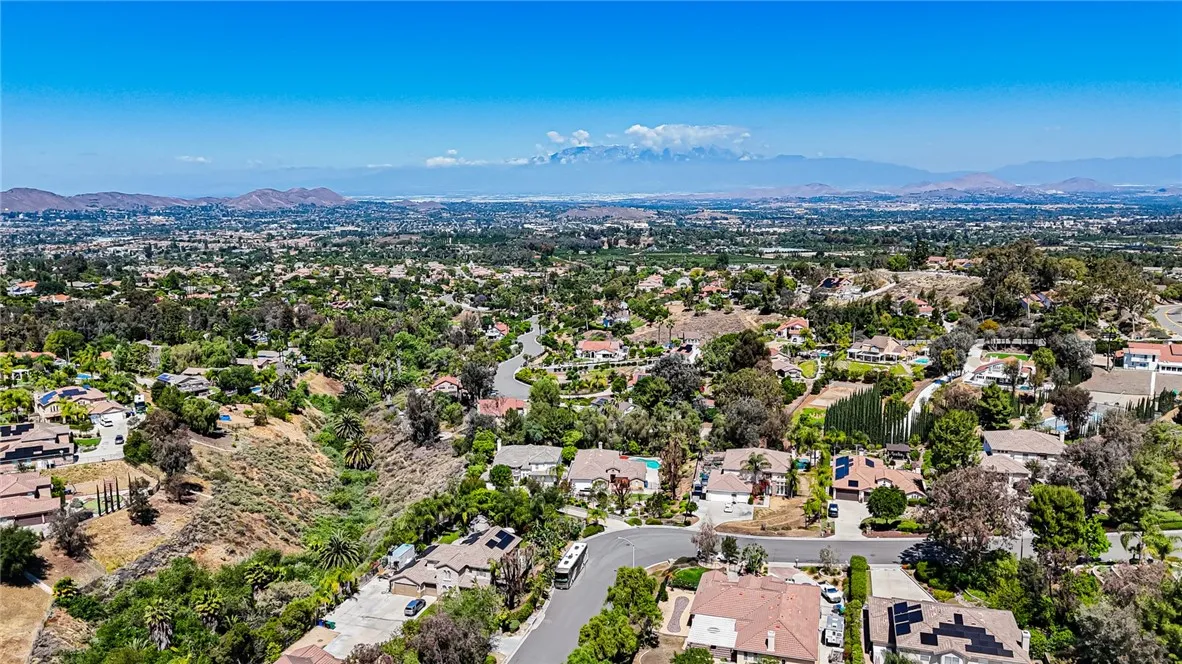 Additional image 84 of 16693 Weeping Willow Dr, Riverside, CA 92503