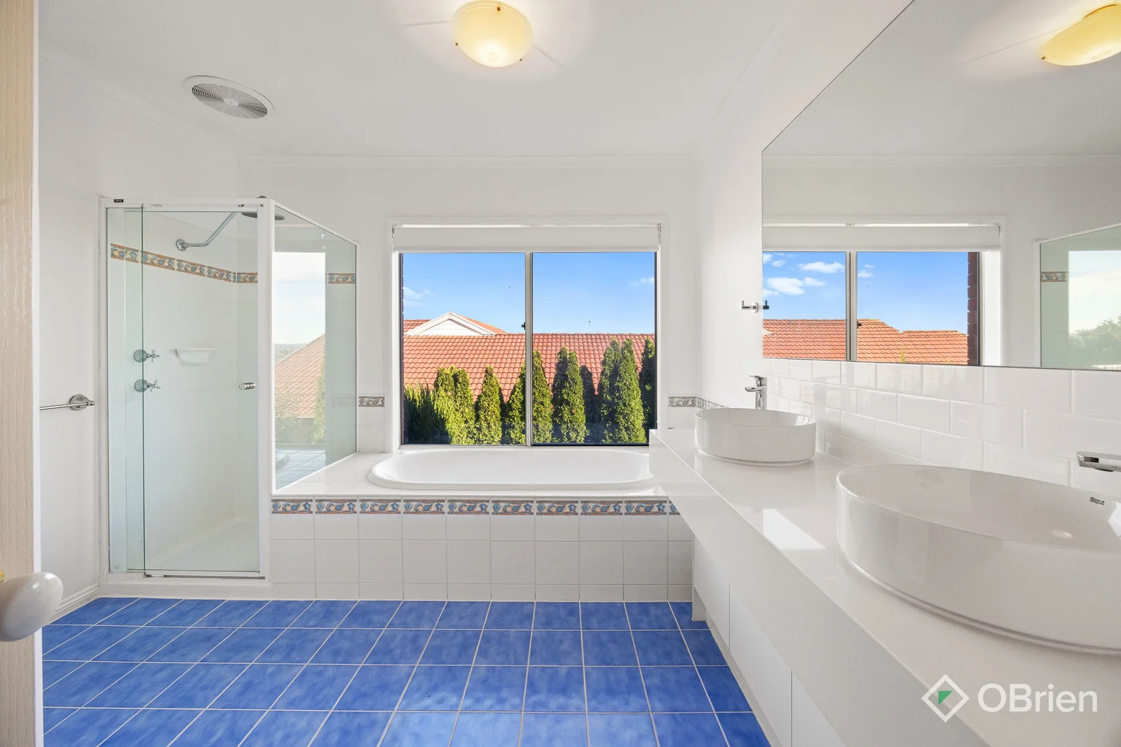 Additional image 15 of 2 Torwood Close, Narre Warren VIC 3805