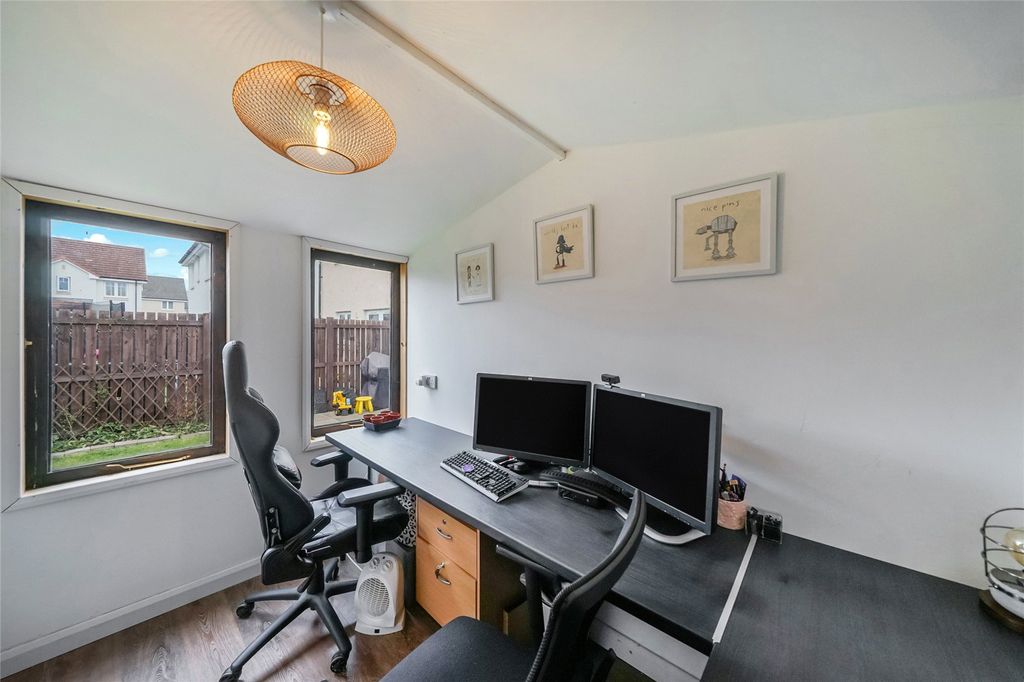 Additional image 17 of 3 bed semi-detached house for saleLapwing Place, Alloa, Clackmannanshire FK10