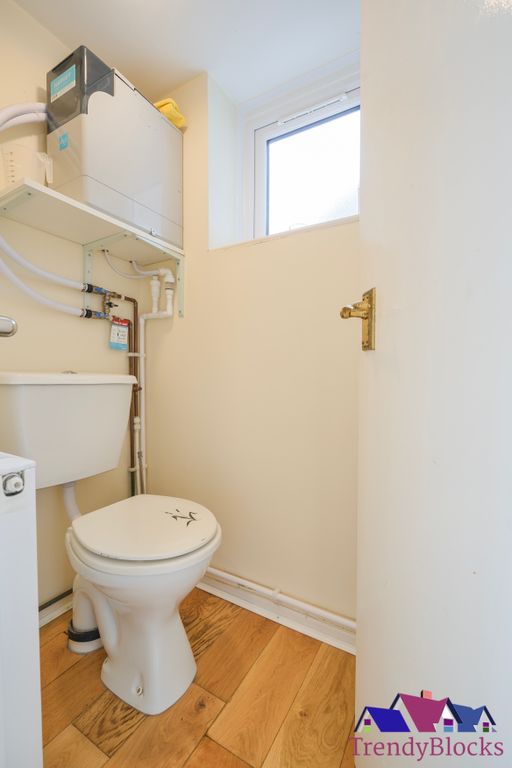 Additional image 5 of 3 bed terraced house for saleHillborough Grove, Chatham ME5