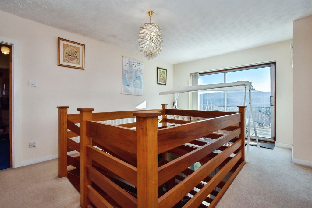 Additional image 24 of 5 bed detached house for saleCenarth Drive, Aberdare CF44