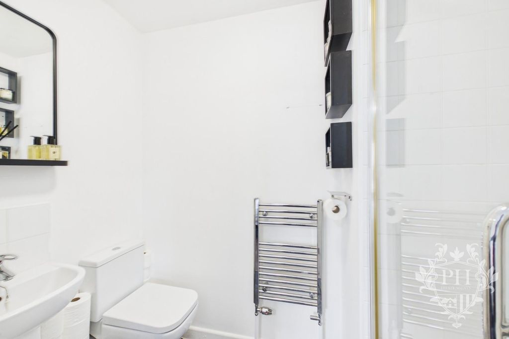 Additional image 9 of 2 bed flat for saleThe Potteries, Middlesbrough TS5