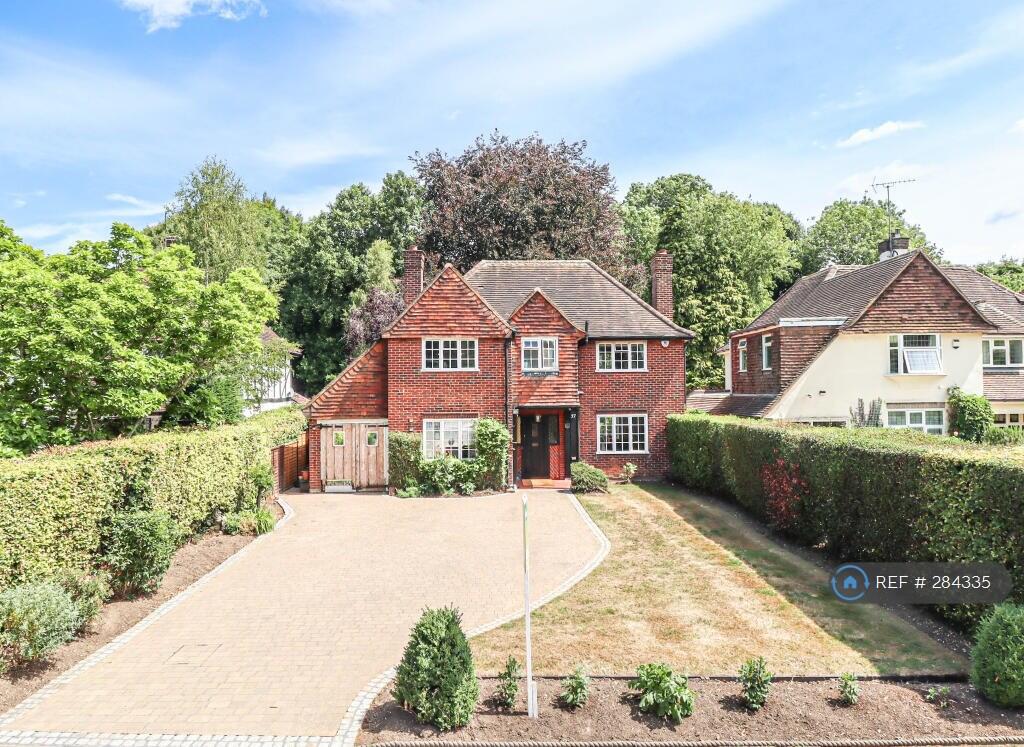 Southdown Road, Harpenden, AL5