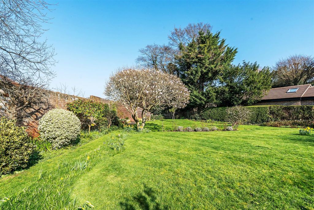 Additional image 26 of 4 bed detached house for saleRectory Close, Ashtead KT21