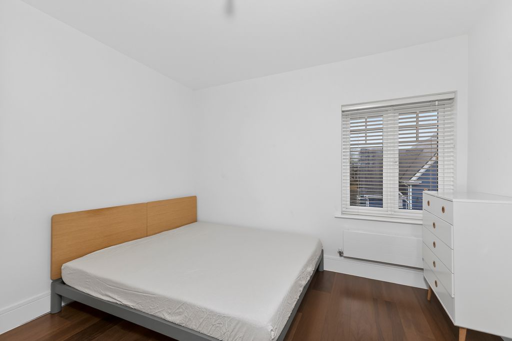 Additional image 13 of 5 bed semi-detached house for saleChamplain Street, Reading RG2