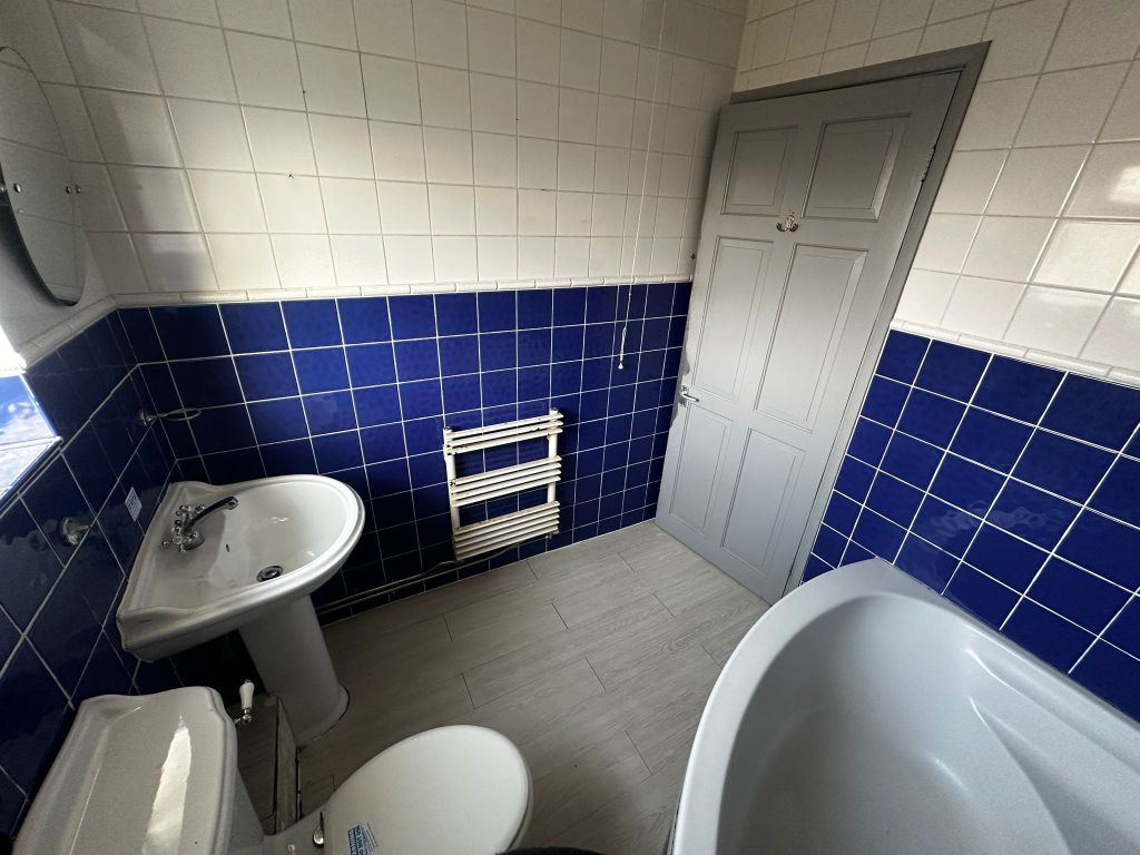 Additional image 5 of 2 bed flat for saleLime Grove, Darley Dale, Matlock DE4