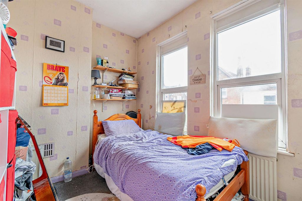 Additional image 4 of 4 bed terraced house for salePershore Road, Kings Norton, Birmingham B30