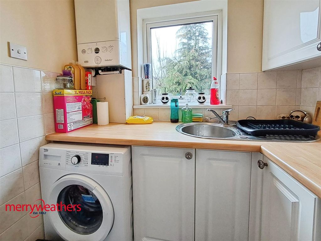 Additional image 2 of 2 bed flat for saleCloverlands Drive, Staincross, Barnsley S75