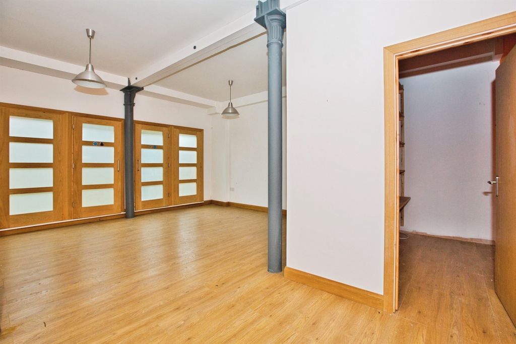 Additional image 12 of 2 bed flat for saleAbbey Street, Crewkerne TA18