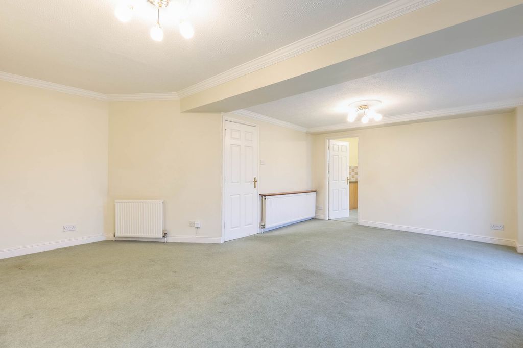 Additional image 7 of 2 bed flat for sale19 High Fellside, Kendal LA9