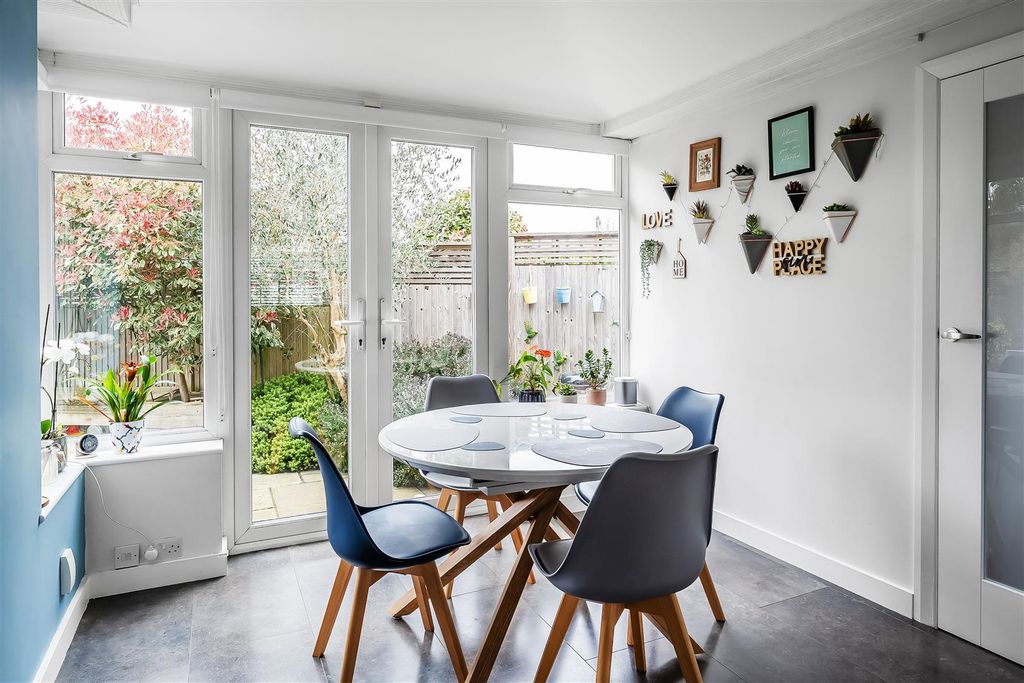 Additional image 13 of 3 bed property for saleGlebe Road, Ashtead KT21