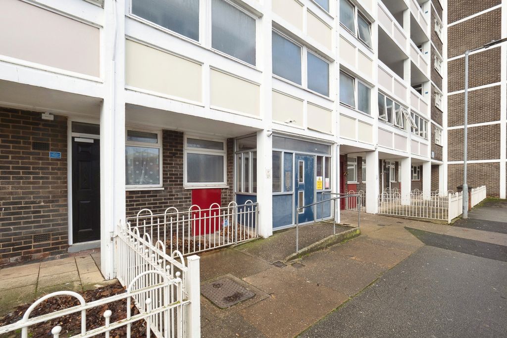 Additional image 15 of 2 bed flat for saleMelville Street, Hull HU1