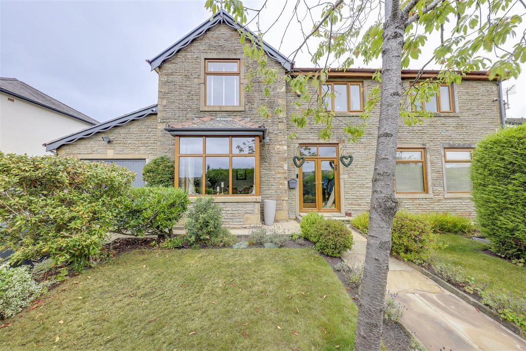 Additional image 2 of 4 bed detached house for saleRochdale Road, Bacup, Rossendale OL13