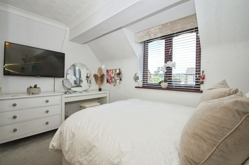 Additional image 11 of 4 bed detached house for saleThe Hawthorns, Newport NP18