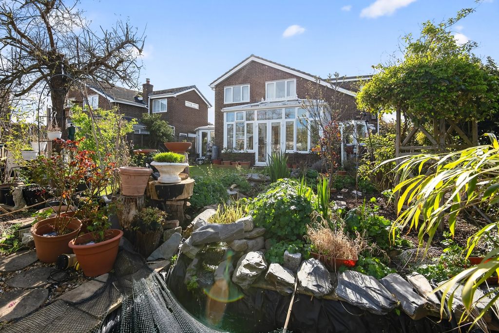 Additional image 20 of 4 bed detached house for saleBeech Avenue, Biggleswade SG18