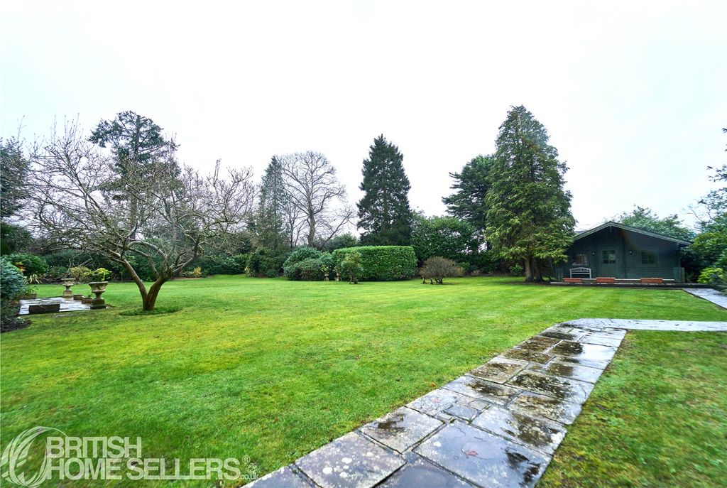 Additional image 17 of 2 bed flat for saleGrove Road, Beaconsfield, Buckinghamshire HP9