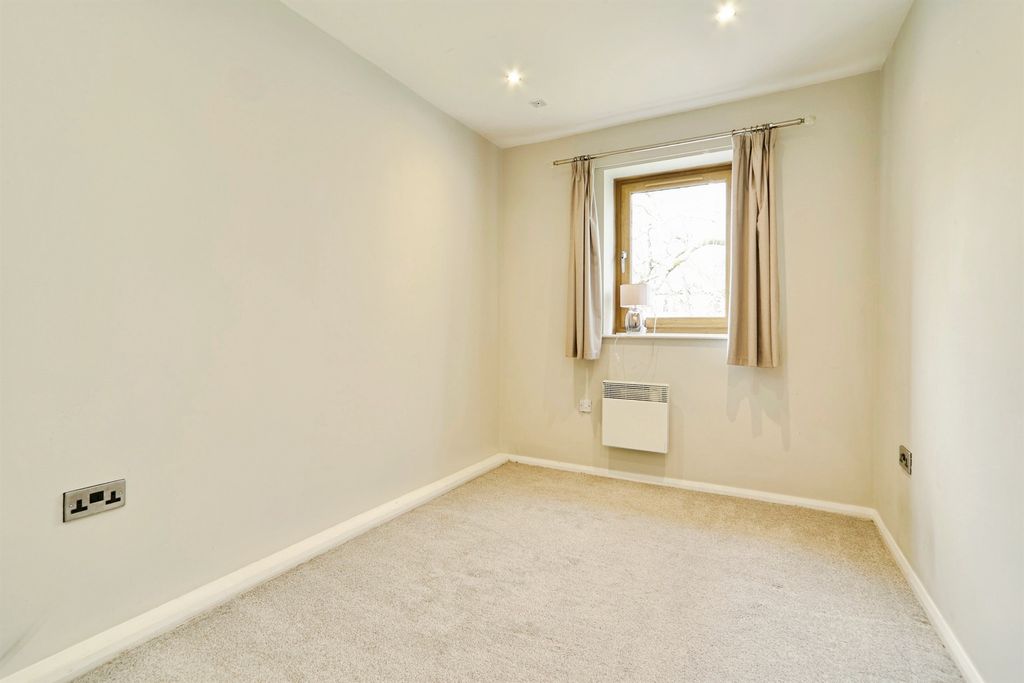 Additional image 8 of 2 bed flat for saleThe Green, Bingley BD16