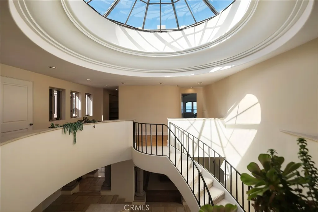 Additional image 21 of 53 Marguerite Dr, Rancho Palos Verdes, CA 90275