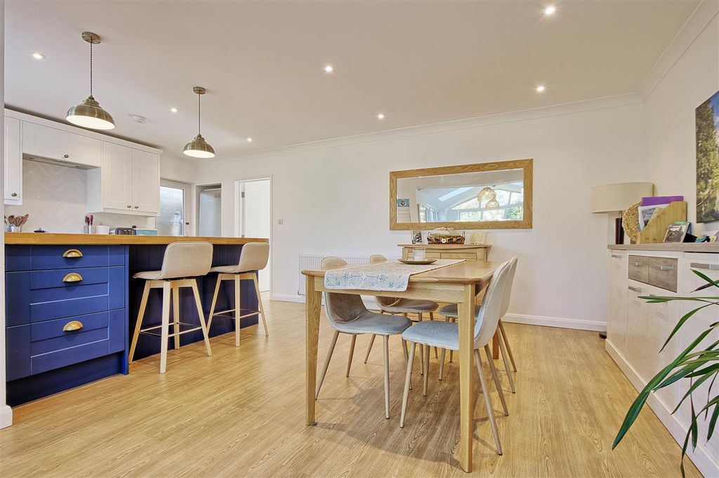 Additional image 5 of 3 bed semi-detached house for saleFen Road, Cambridge CB4