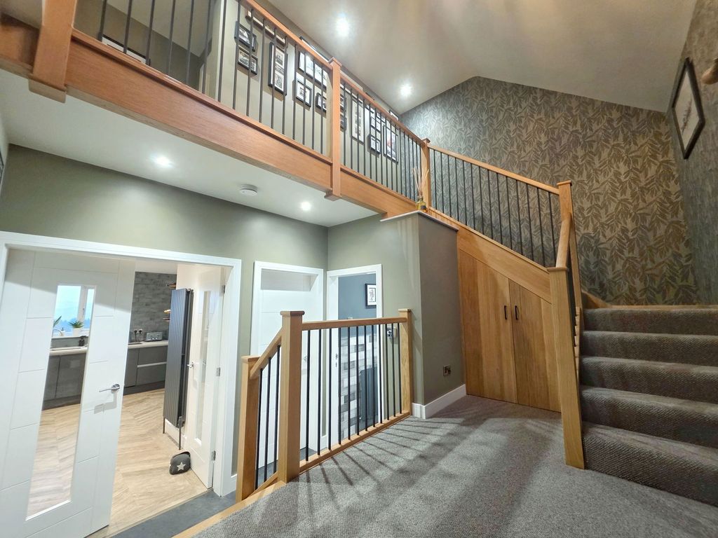 Additional image 3 of 5 bed detached house for saleMelvinia Crescent, Barnsley S75
