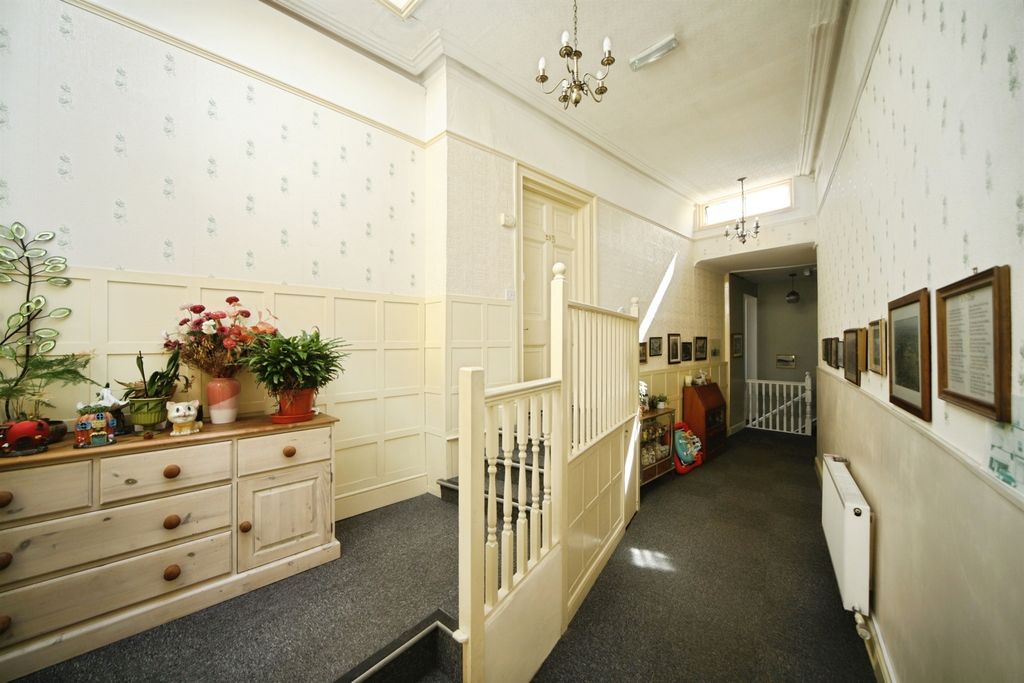 Additional image 10 of 2 bed flat for saleMarket Street, Crewkerne TA18