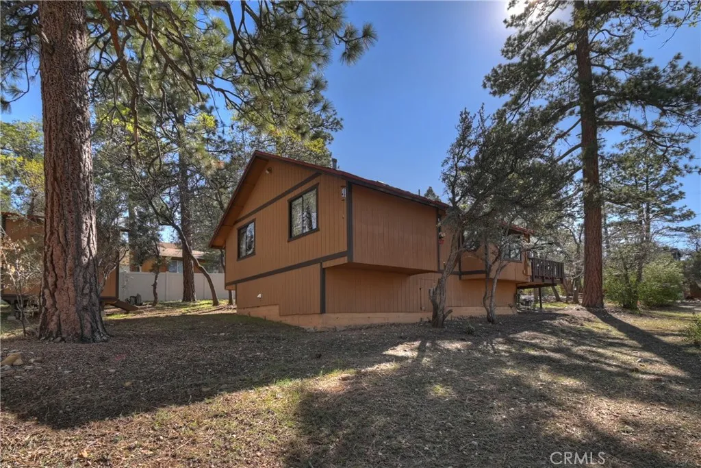 Additional image 64 of 843 Victoria Ln, Sugarloaf, CA 92386