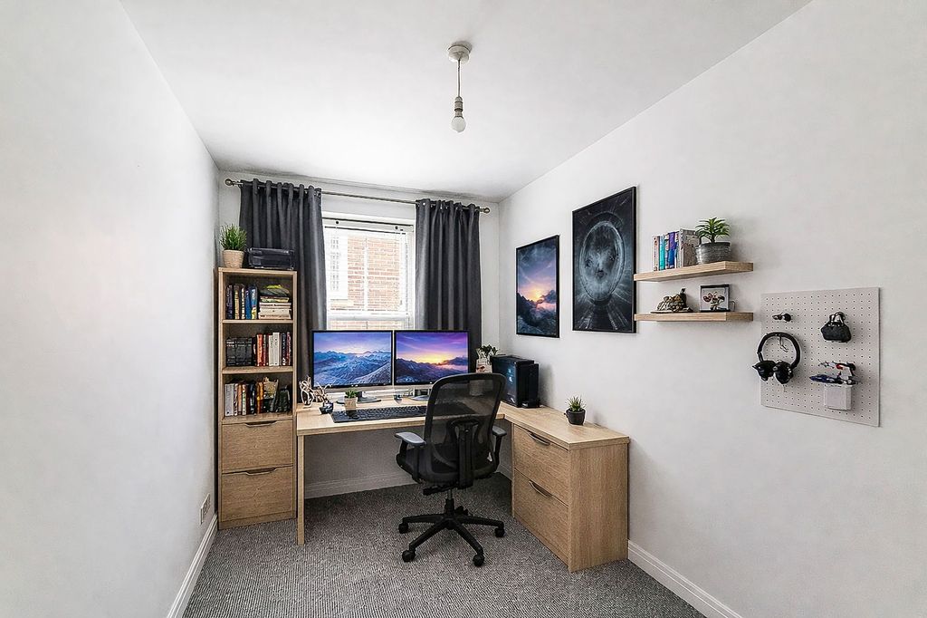 Additional image 8 of 2 bed flat for salePrince St, Hull HU1